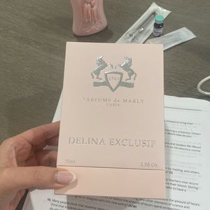 DELINA EXCLUSIF PARFUMS de MARLY box